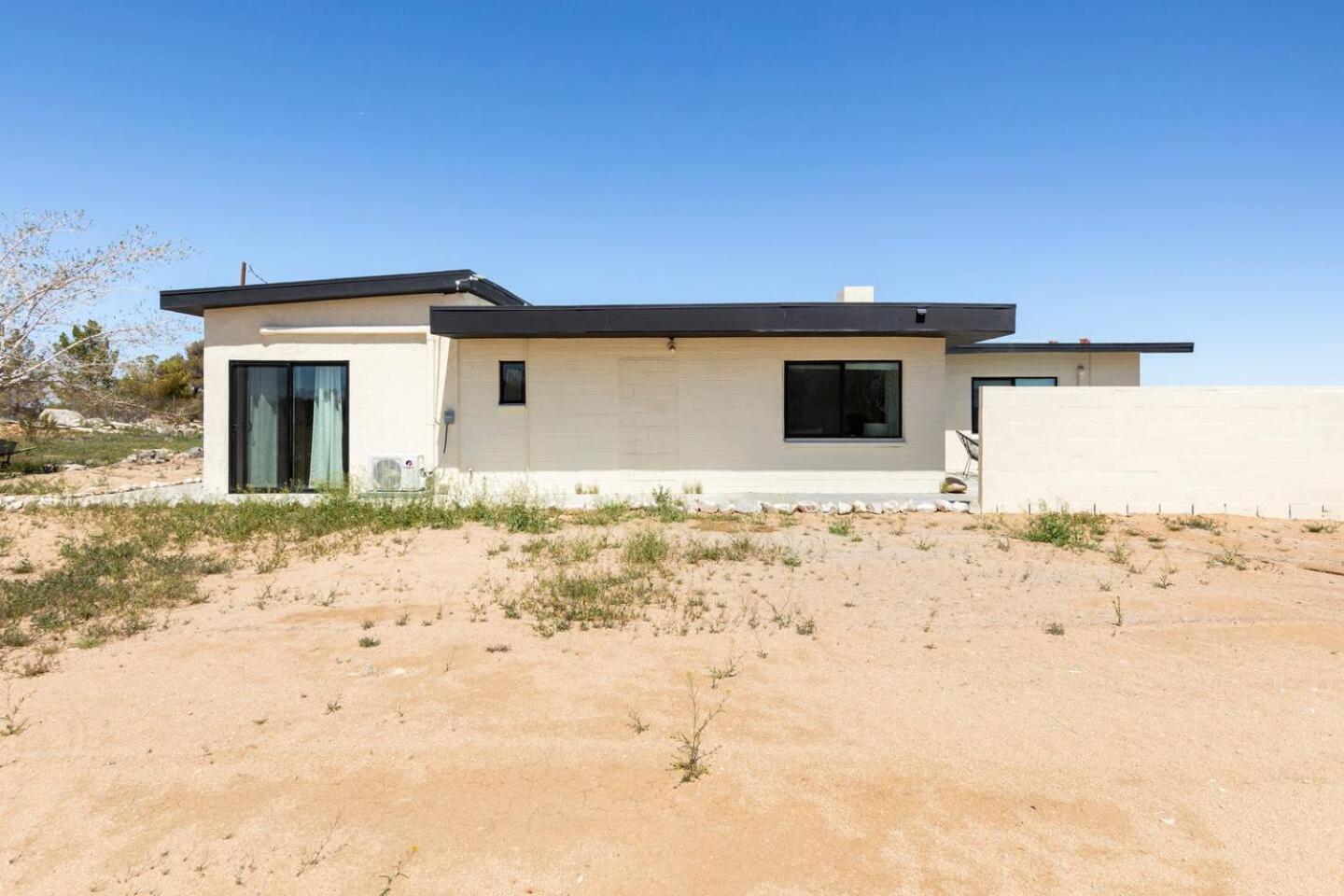 Starlight Mesa In Joshua Tree With Fire Pit Circle And Privacy Villa Yucca Valley Exterior foto